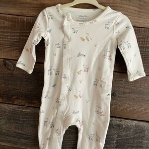 Pehr button up onesie for baby 0-3 months.